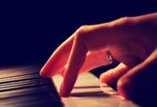 开云足球直播-跨界天王VS宇宙豪门！库里魔幻首秀掀翻诺坎普，技术统计暗藏玄机