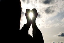 开云体育APP下载-火箭碾压马刺，拉文完成帽子戏法！