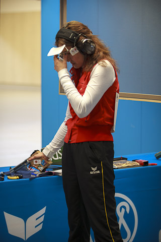 开云体育下载-荷兰射击选手在手枪比赛中夺得金牌的简单介绍